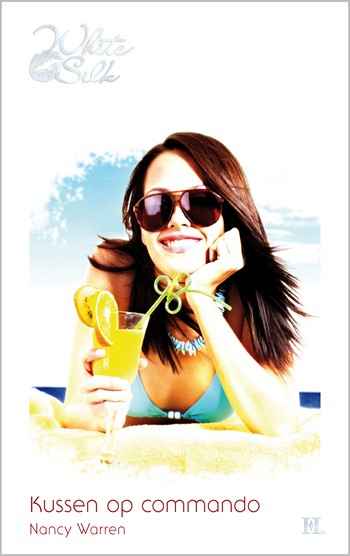 White Silk 28B – Nancy Warren – Kussen op commando